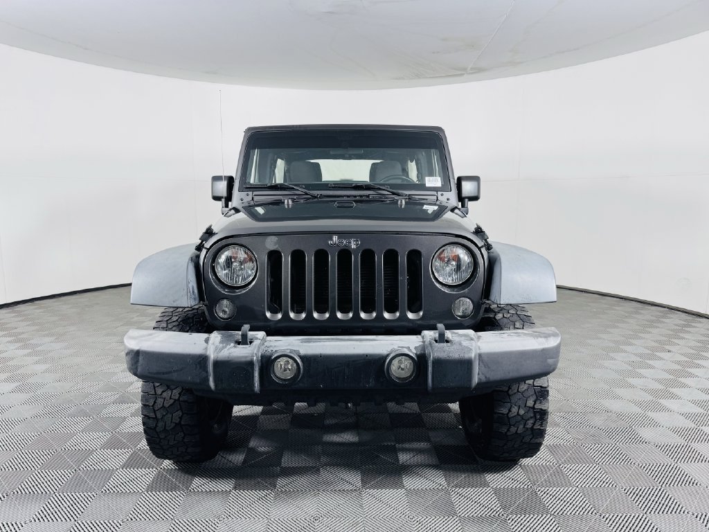 Used 2018 Jeep Wrangler Unlimited Sport w/ Connectivity Group AWD/4WD image 3