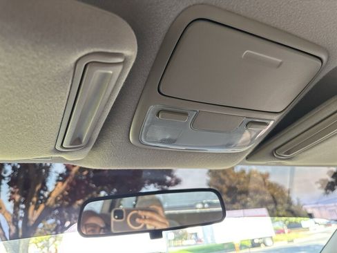 Used 2001 Honda Odyssey LX image 38