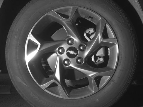 Used 2025 Chevrolet Trax LT image 13