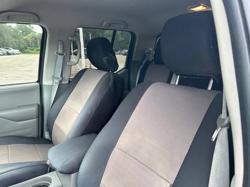 Used 2020 Nissan Frontier SV RWD image 20