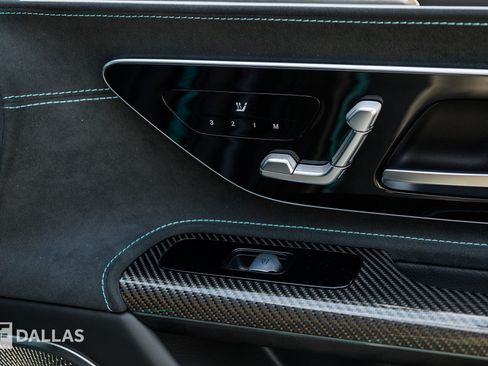 Used 2025 Mercedes-Benz AMG GT 63 image 39
