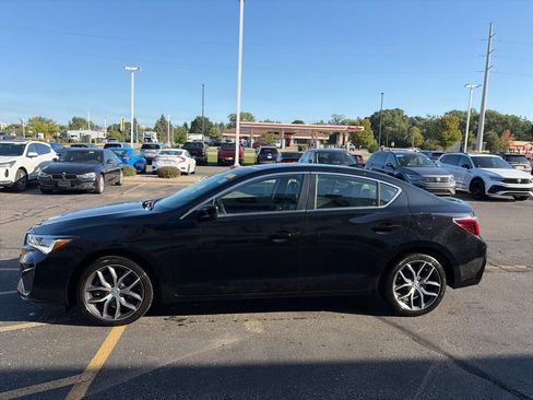 Used 2022 Acura ILX w/ Premium Package FWD image 5