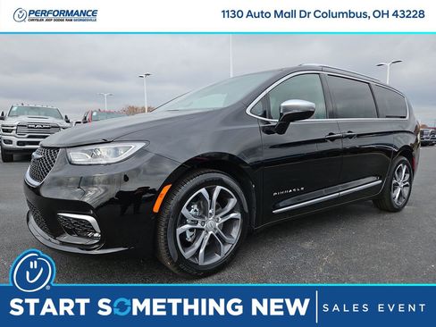 New 2026 Chrysler Pacifica Pinnacle w/ Trailer Tow Group image 3