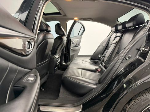 Used 2015 INFINITI Q50 4dr Sdn Premium AWD w/ Deluxe Touring Package image 36