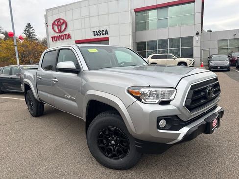 Used 2022 Toyota Tacoma SR5 image 1