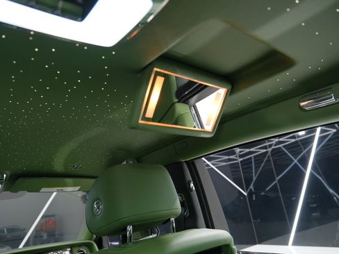 Used 2023 Rolls-Royce Phantom Sedan w/ The Phantom Package image 79