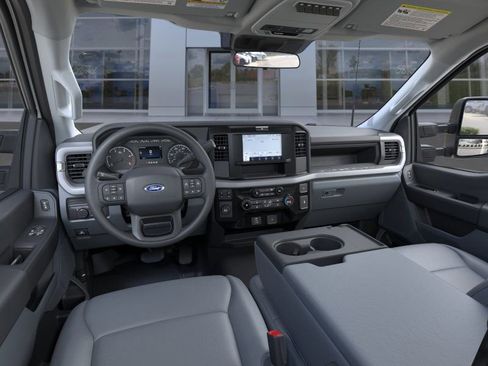 New 2026 Ford F550 2WD Regular Cab Super Duty image 40