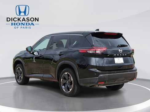 Used 2025 Nissan Rogue SV FWD image 6