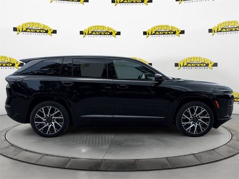 New 2025 Jeep Wagoneer S Limited image 6