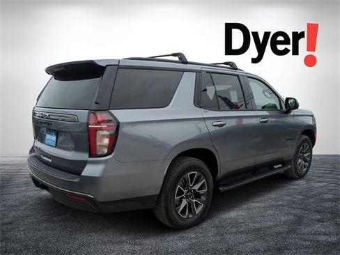 Certified 2021 Chevrolet Tahoe Z71 w/ Luxury Package image 3