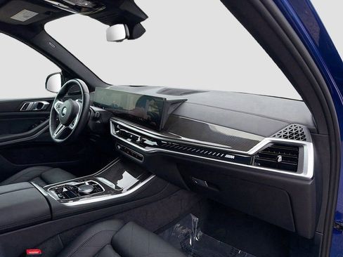 Certified 2026 BMW X5 M60i AWD/4WD image 15