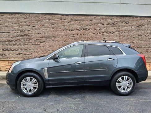 Used 2013 Cadillac SRX Luxury FWD image 2