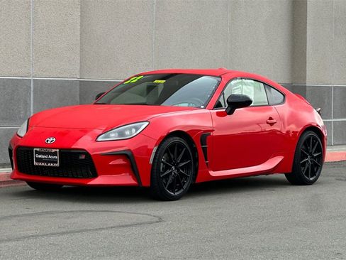 Used 2022 Toyota GR86 Premium image 8