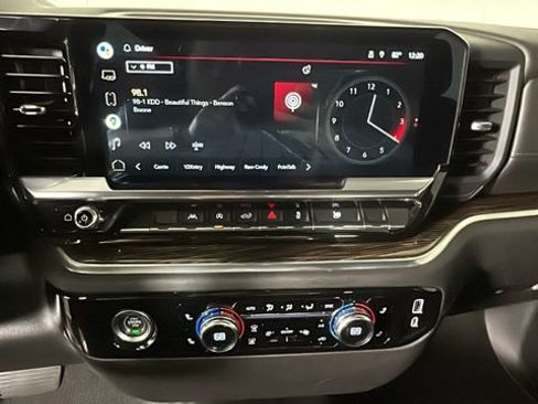 Used 2022 GMC Sierra 1500 Elevation AWD/4WD image 23