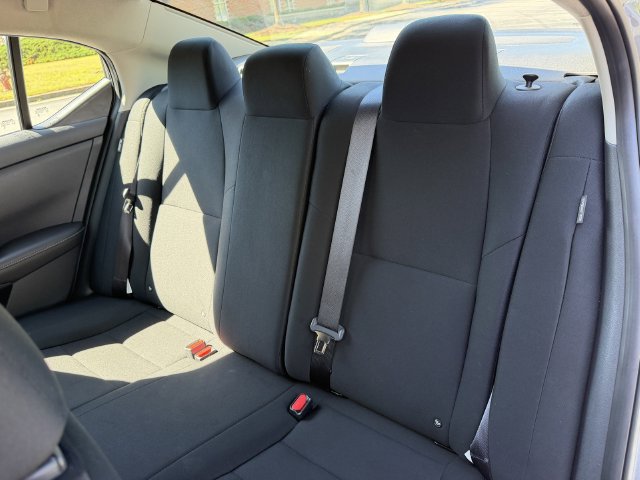 Used 2025 Nissan Sentra S FWD image 28