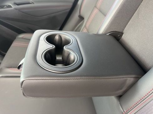 Used 2022 Chevrolet Equinox RS w/ LPO, Floor Liner Package image 42