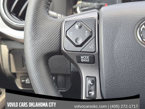 Used 2020 Toyota Tacoma TRD Pro AWD/4WD image 23