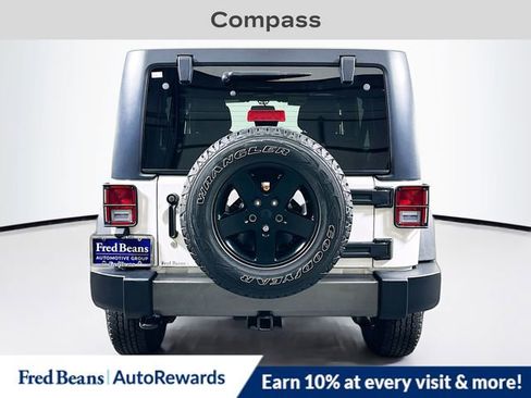 Used 2016 Jeep Wrangler Unlimited Sport image 6