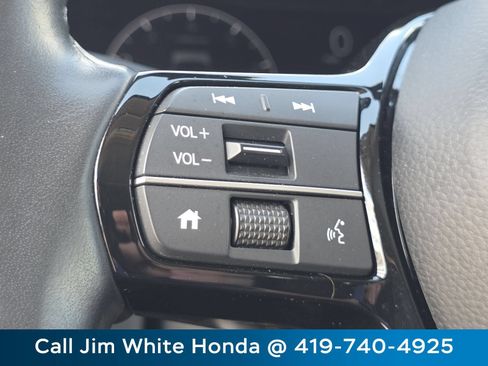 Certified 2024 Honda HR-V EX-L image 30
