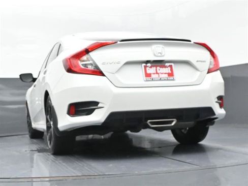 Used 2021 Honda Civic Sport image 32