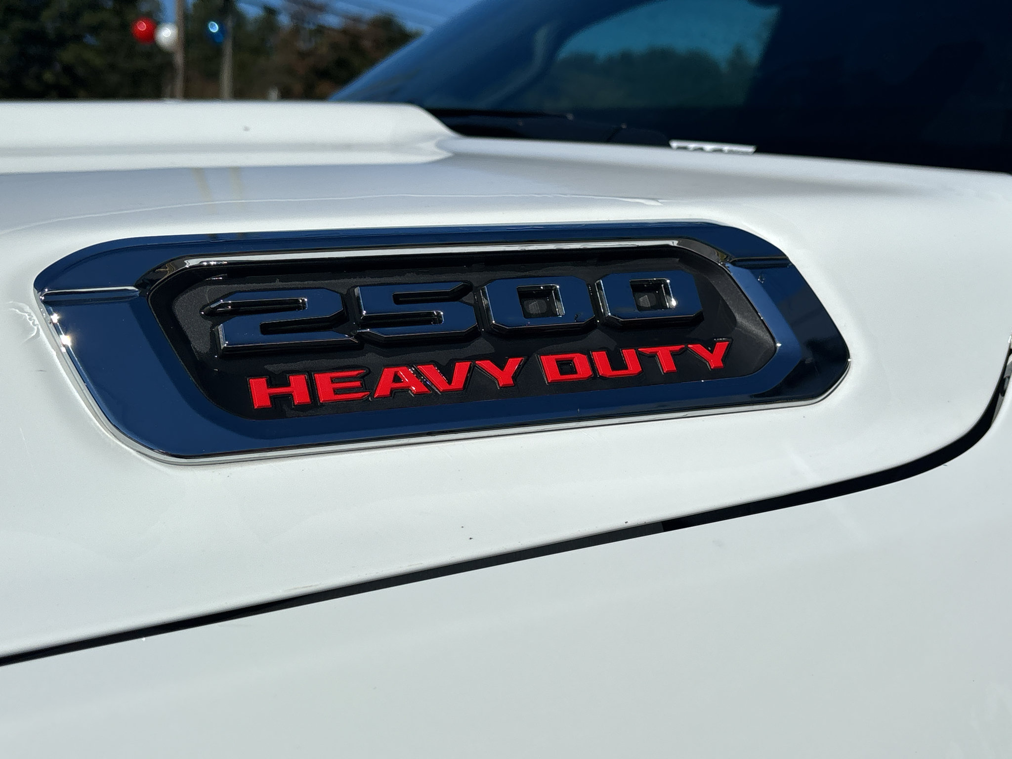 Used 2026 RAM 2500 Laramie AWD/4WD image 6