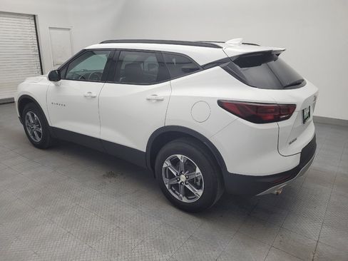 Used 2024 Chevrolet Blazer LT w/ Convenience Package FWD image 3
