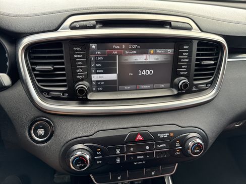 Used 2017 Kia Sorento SX AWD/4WD image 26