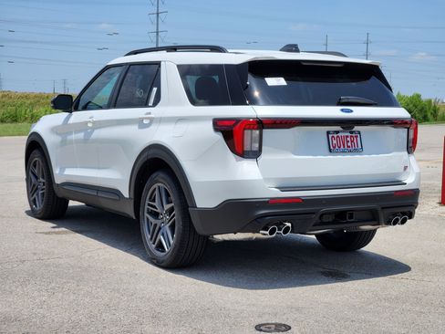 New 2026 Ford Explorer ST w/ Sun And Sound Package AWD/4WD image 5