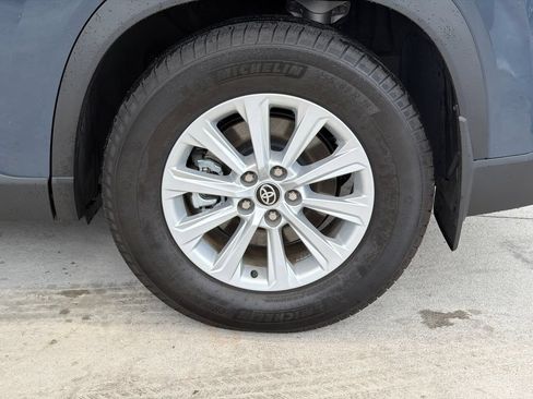 Used 2025 Toyota Grand Highlander AWD Hybrid image 21
