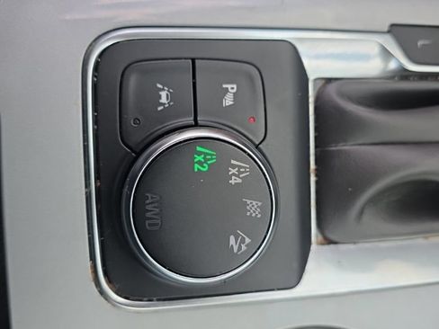 Used 2022 Chevrolet Blazer LT AWD/4WD image 23