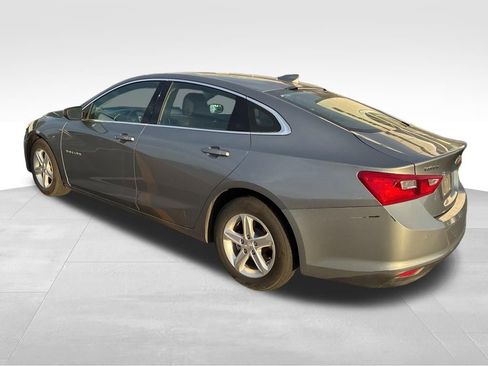 Used 2024 Chevrolet Malibu LT FWD image 3