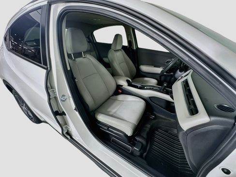 Used 2022 Honda HR-V EX image 30
