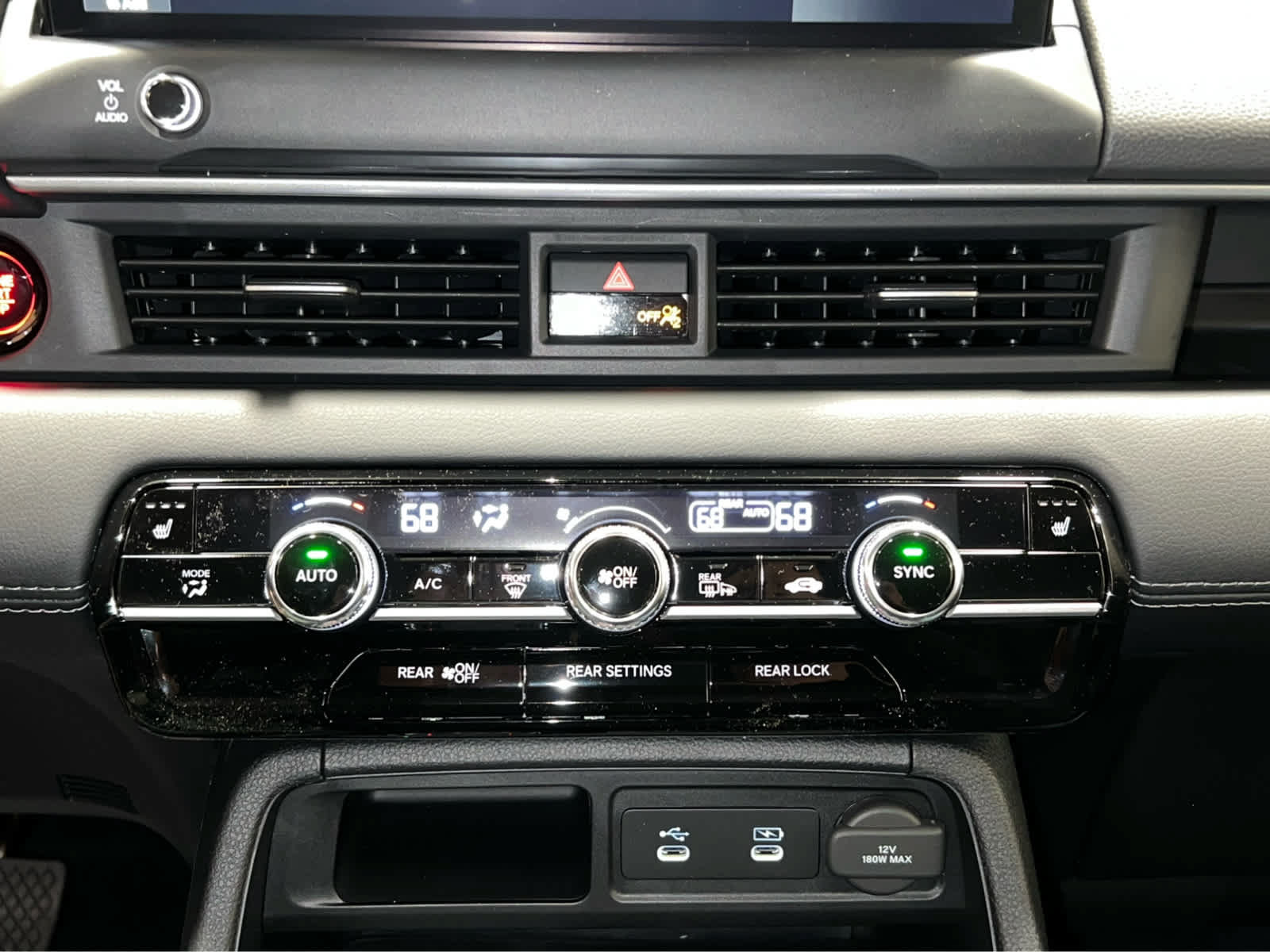 New 2026 Honda Pilot image 26