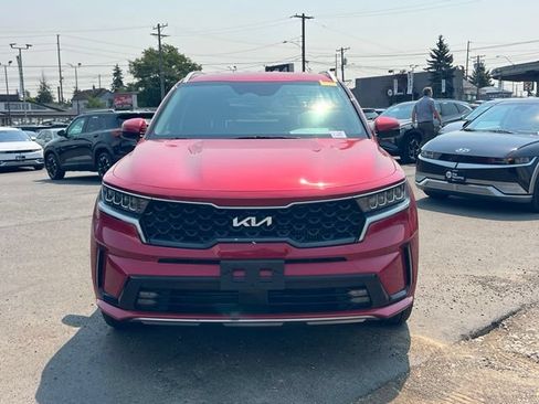 Certified 2023 Kia Sorento EX AWD/4WD image 4