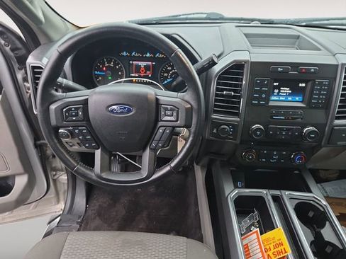 Used 2017 Ford F150 XLT w/ Equipment Group 301A Mid image 10