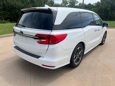 Used 2022 Honda Odyssey Elite image 5