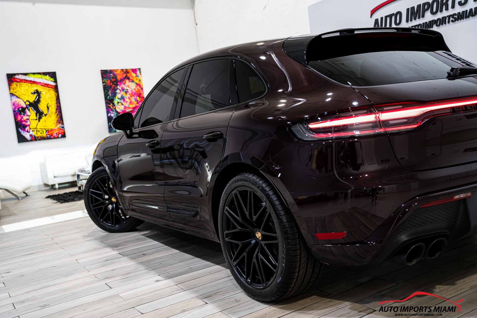 Used 2023 Porsche Macan GTS w/ Sport Chrono Package AWD/4WD image 82