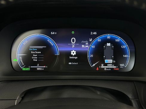 Used 2025 Toyota Crown Signia image 19