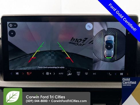 Used 2025 Ford Explorer ST-Line w/ ST-Line Street Pack image 22