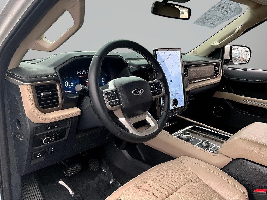 Used 2024 Ford Expedition Max Limited AWD/4WD image 18