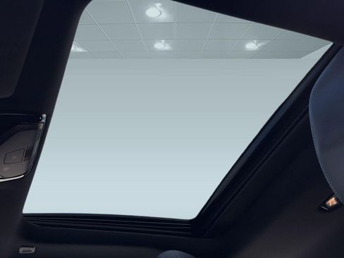 Used 2023 BMW M240i xDrive Coupe w/ Premium Package image 15