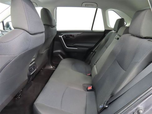 Used 2025 Toyota RAV4 LE AWD/4WD image 30
