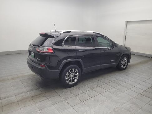 Used 2019 Jeep Cherokee Latitude Plus w/ Comfort/Convenience Group FWD image 10