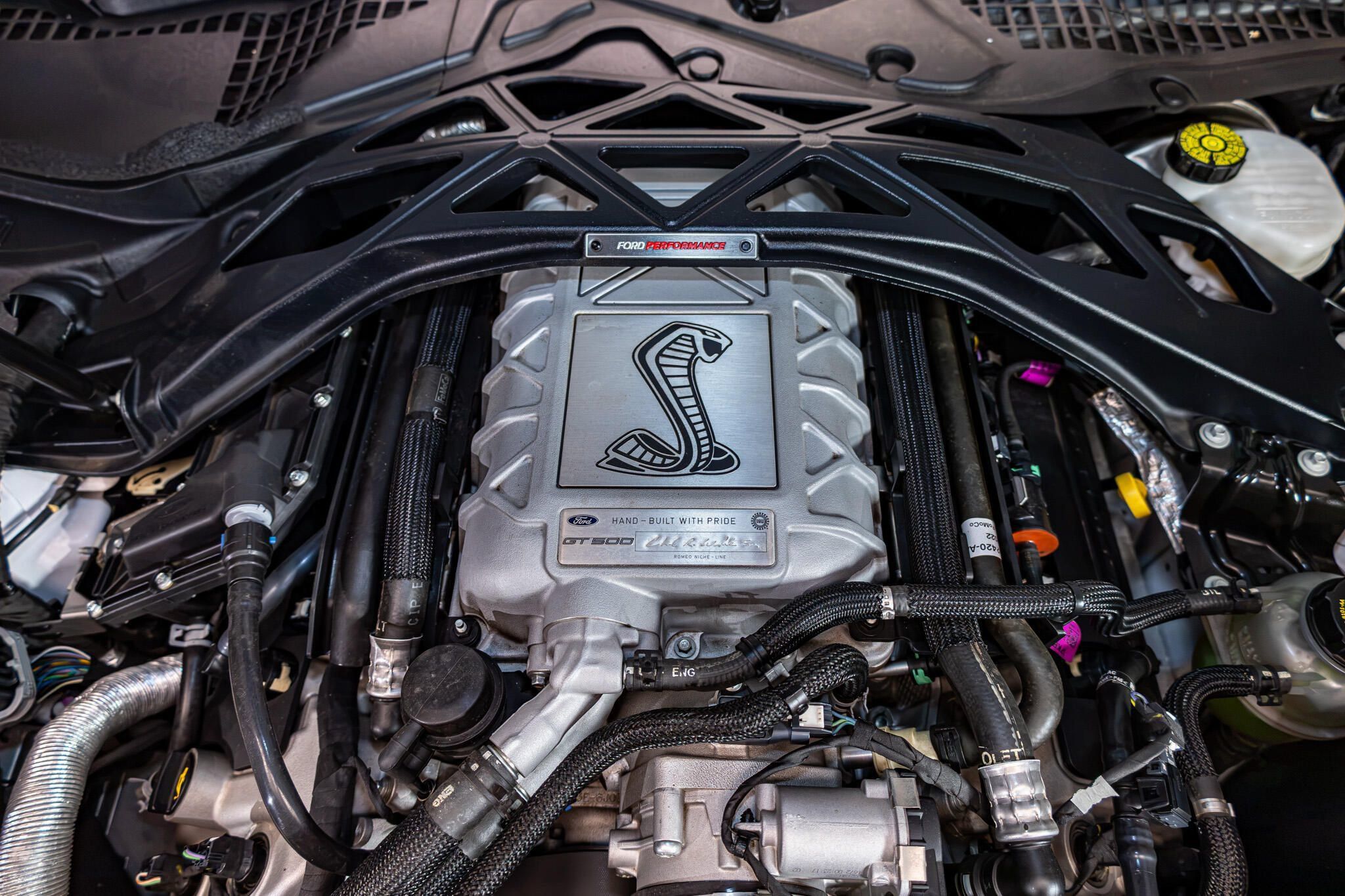Used 2022 Ford Mustang Shelby GT500 w/ Carbon Fiber Track Pack RWD image 30