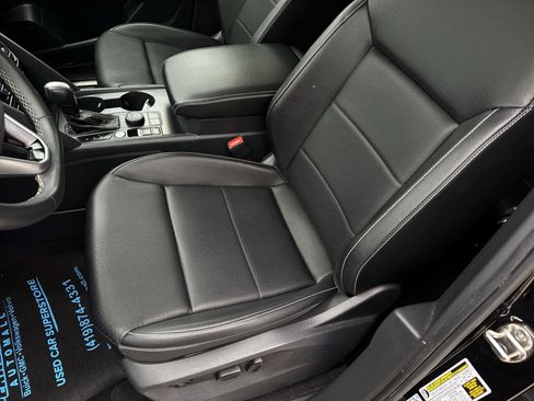 Used 2021 Volkswagen Atlas SE image 19