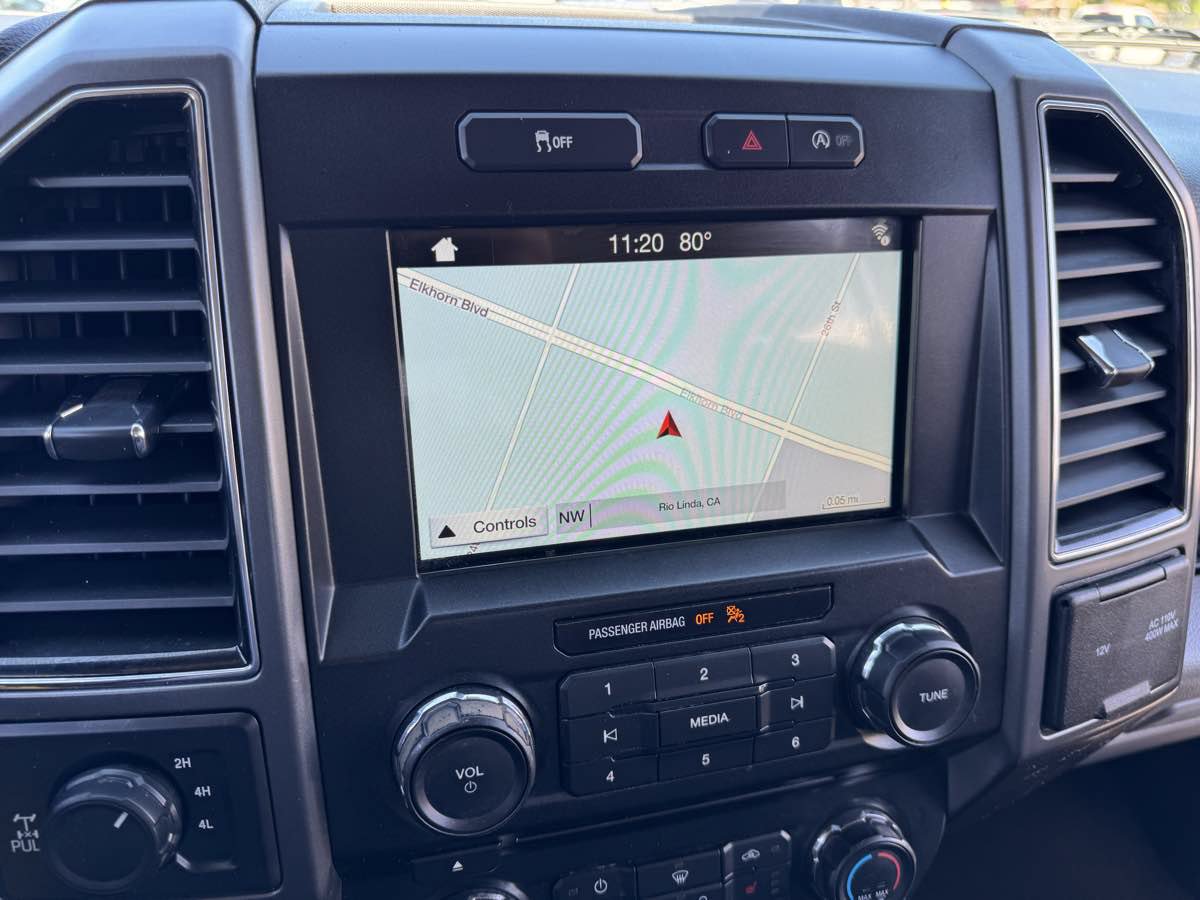 Used 2018 Ford F150 4x4 SuperCrew image 26