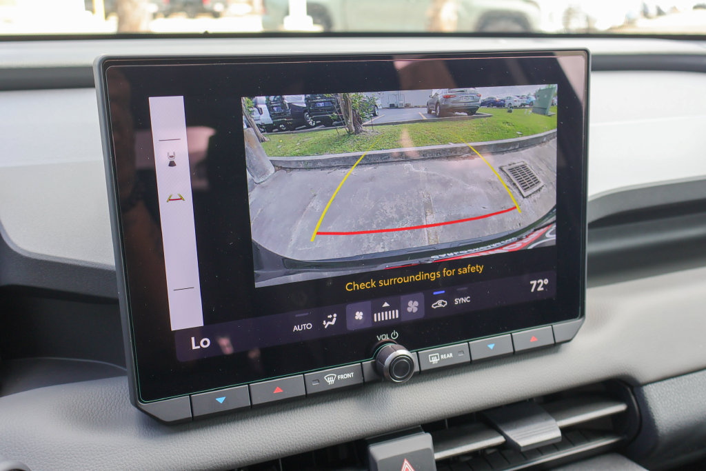 Used 2026 Toyota RAV4 LE AWD/4WD image 5