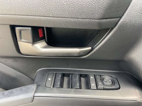 Used 2025 Toyota Tacoma TRD Sport RWD image 14