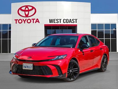 Used 2026 Toyota Camry Hybrid w/ Multimedia Upgrade Package