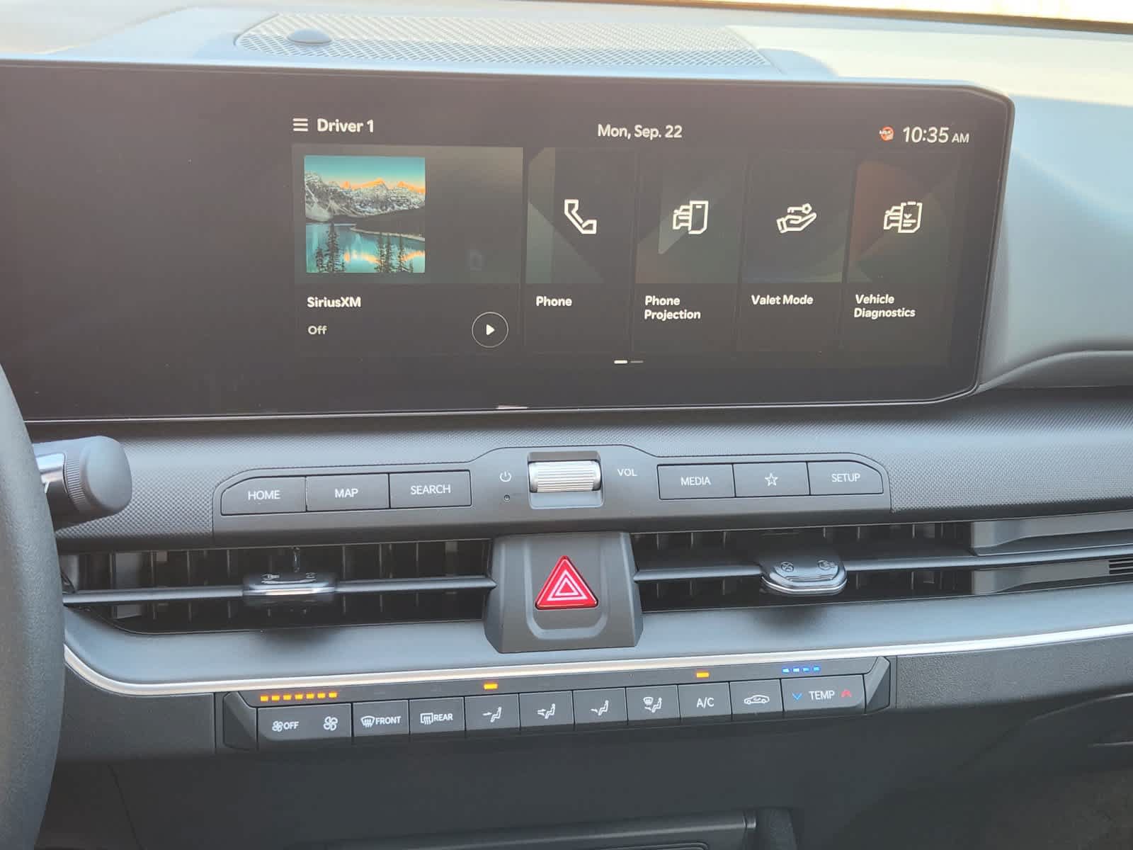 Certified 2025 Kia K4 FWD image 14